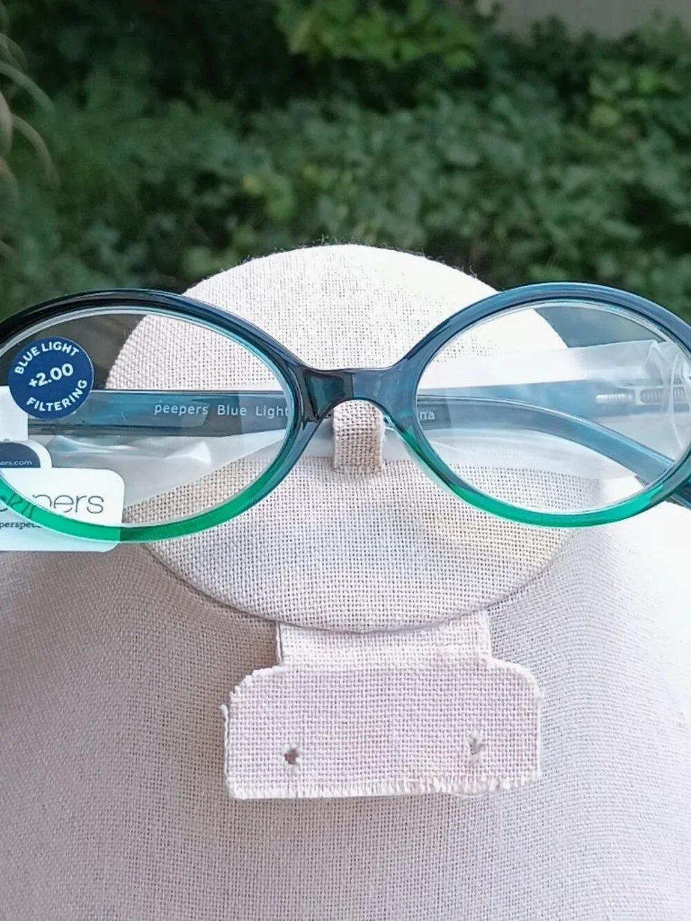 Reading Glasses by Peepers (Filly), +2.00 strength, teal/green ombre color, NWT